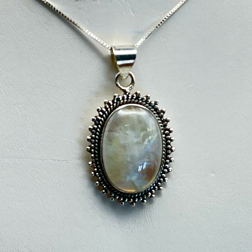 Elegant Sterling Silver Pendant Necklace